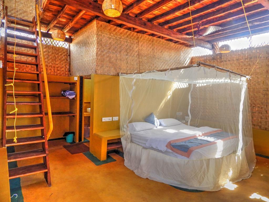 บีช สตรีท อีโค รีสอร์ต แอนด์ สปา Hotel มานเดรม ภายนอก รูปภาพ