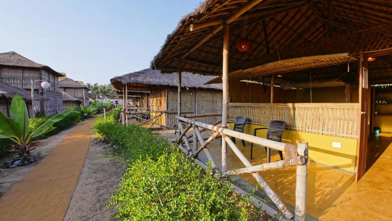 บีช สตรีท อีโค รีสอร์ต แอนด์ สปา Hotel มานเดรม ภายนอก รูปภาพ